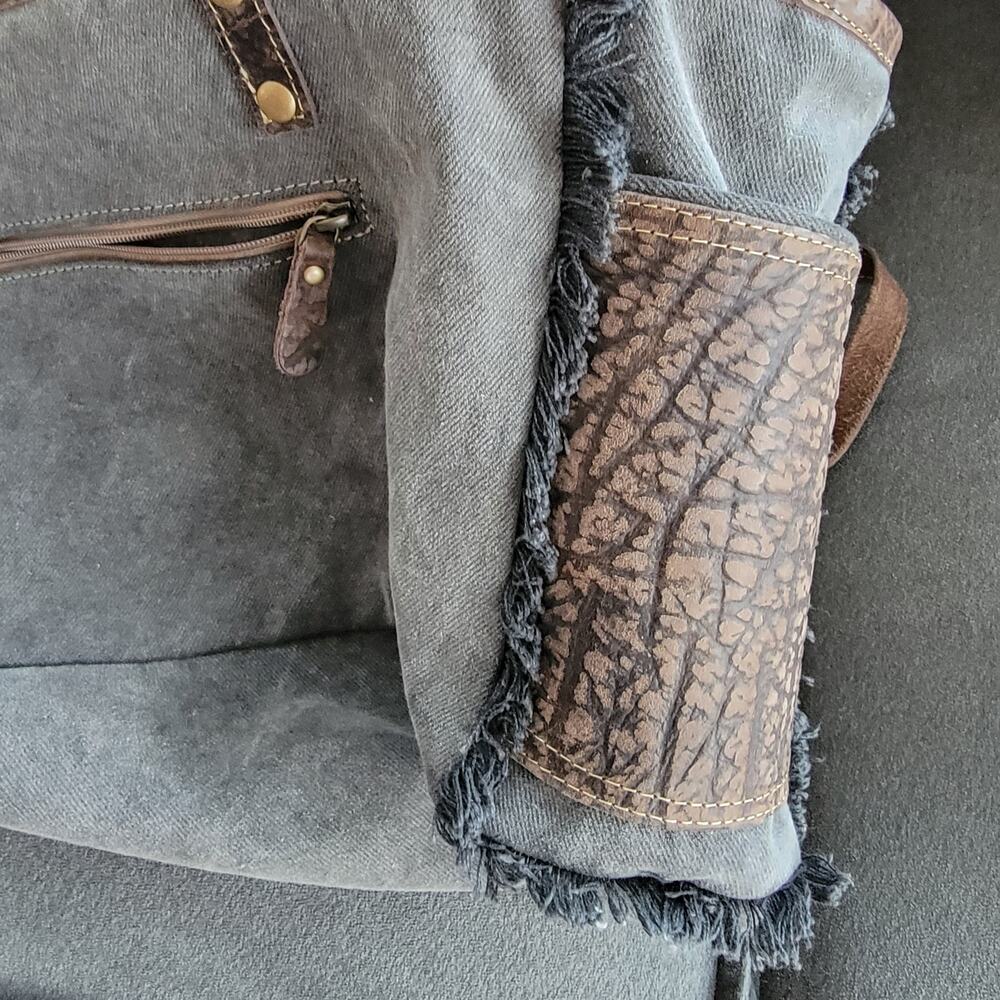 Myra Bag Aztec Pattern Shoulder Bag With Brown Ac… - image 2